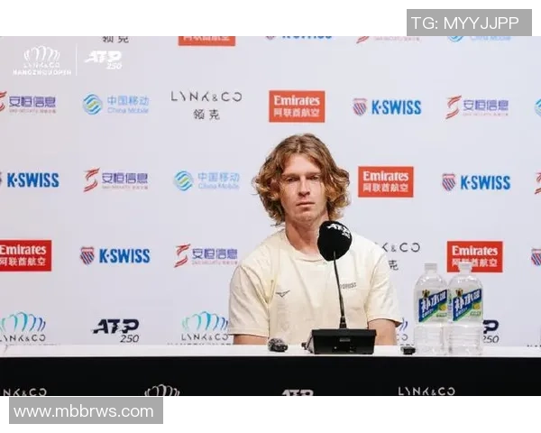 杭州网球队的节奏变化与战术调整分析 杭州网球队的节奏变化与战术调整分析