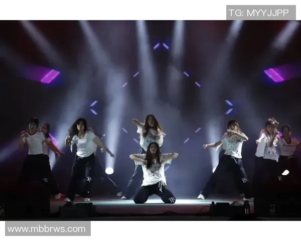 广州街舞队节奏之争引发热议舞者与观众的不同声音 广州街舞队节奏之争引发热议舞者与观众的不同声音