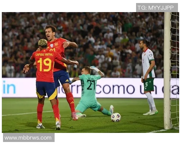 西班牙国家足球队的世界杯征程与奋斗历程深度解析 西班牙国家足球队的世界杯征程与奋斗历程深度解析